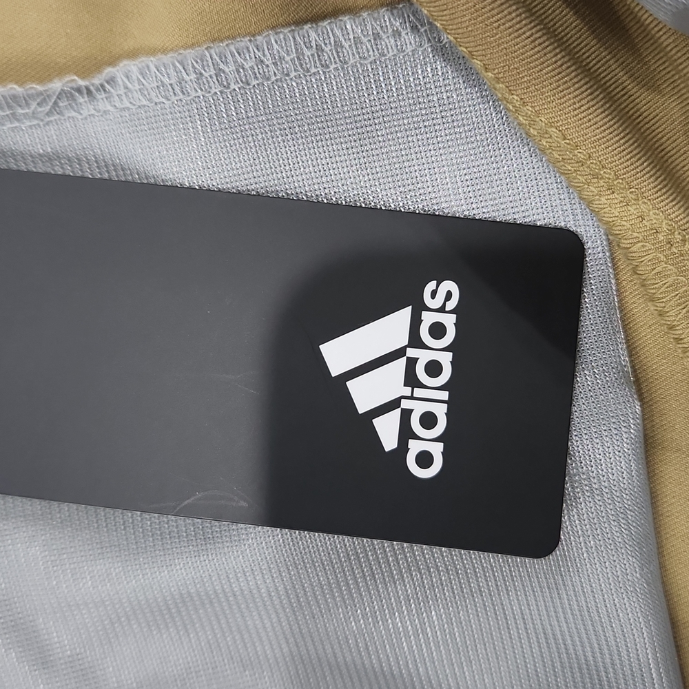 ๐๏ธ Adidas 7 in Shorts - Picture 9 of 9